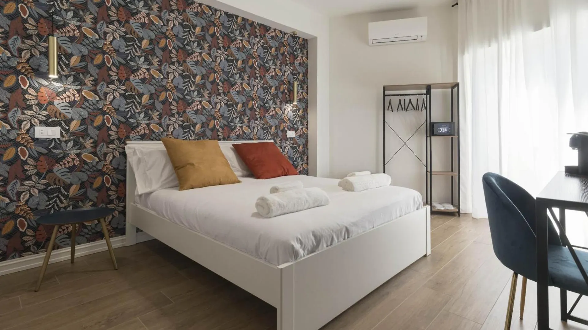Genesi Suites Rome 0*,